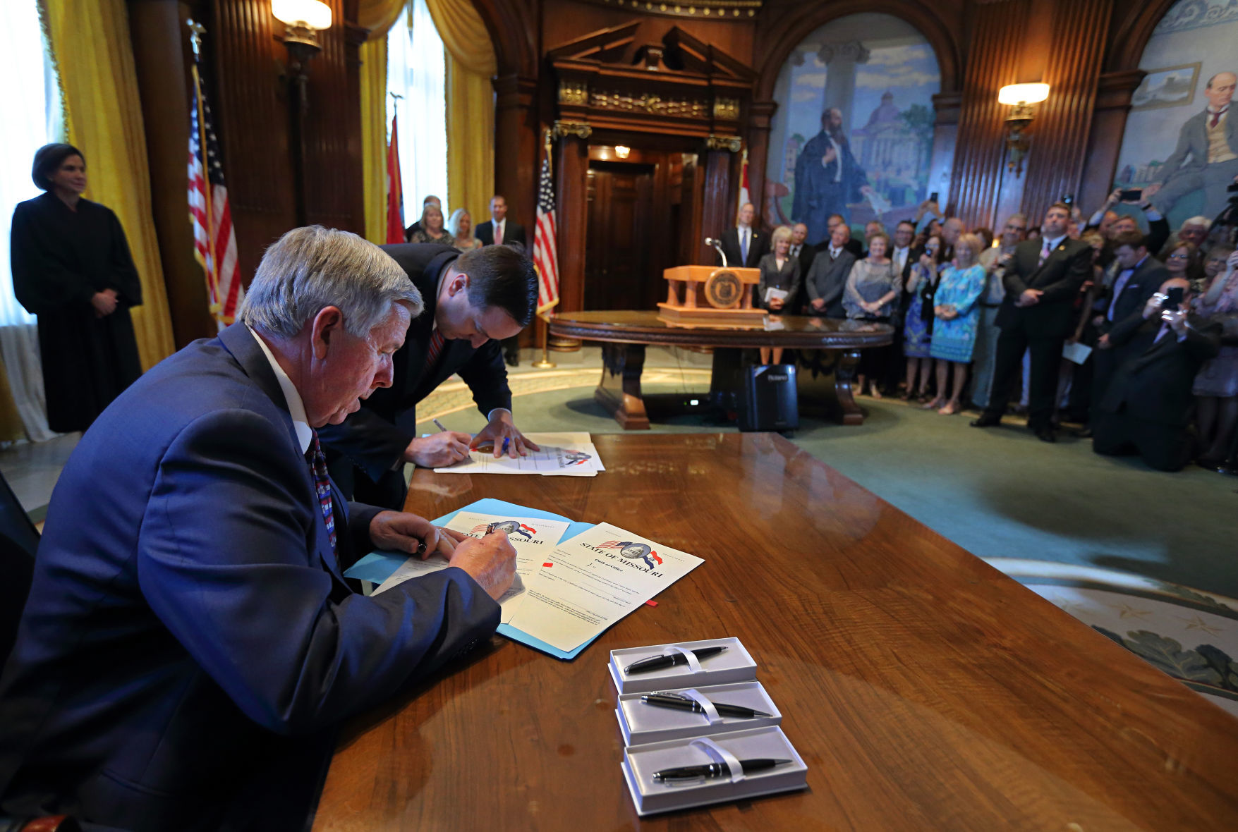 Governor Mike Parson sworn into office